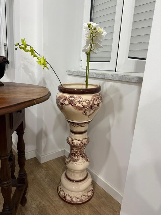 Jarra antiga em muito bom estado