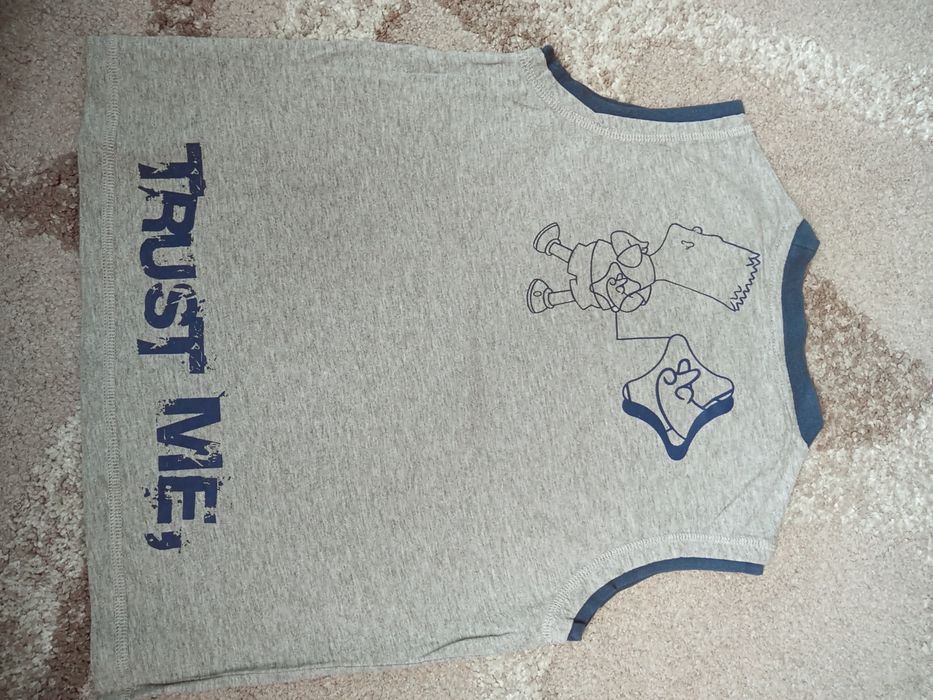 Bluzka bez rękawów Bart