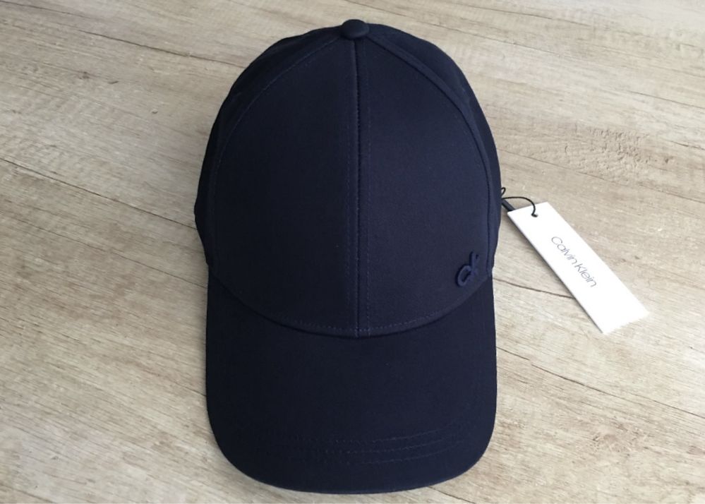 Кепка  Calvin Klein. Оригинал.