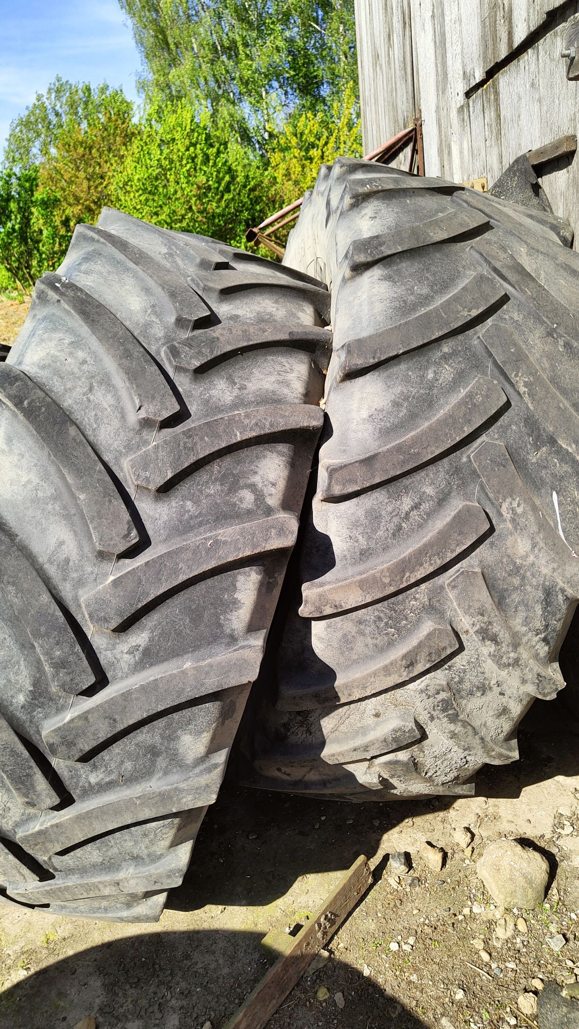 Opony 650/65 R42