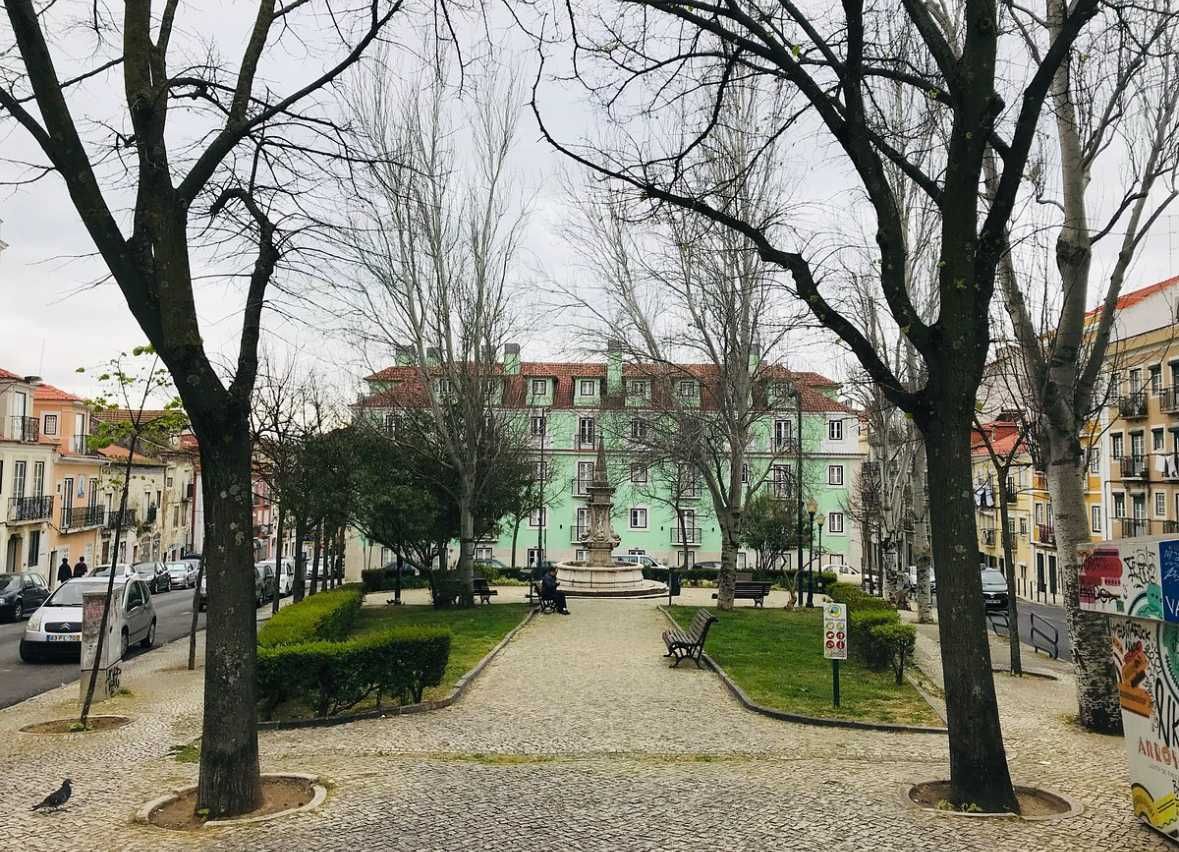 Restaurante em Arroios Junto ao Campo dos mártires da Pátria