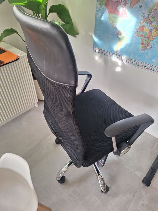 Cadeiras de escritório (2 unidades)