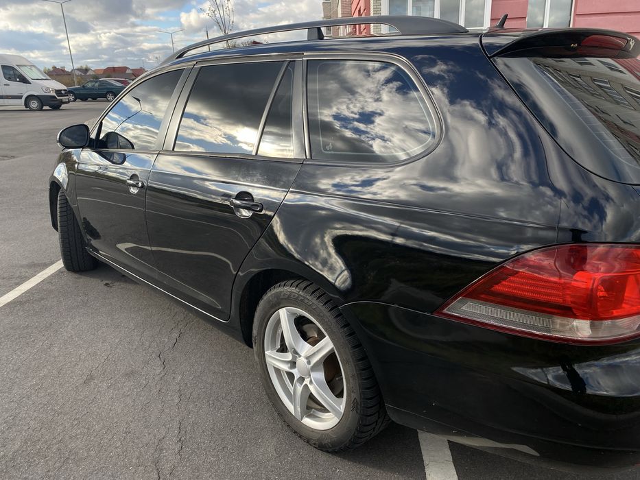 Продам гольф 6 1,6 дизель 2011р