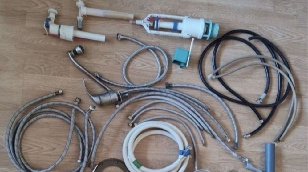 Ручки,замки,навесні колодки,завіси,