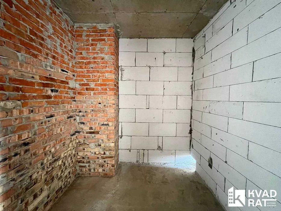 Продаж 1-кім квартири неподалік озера та парку