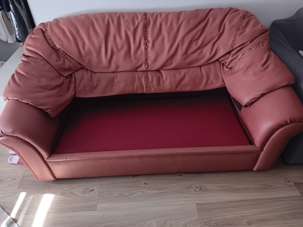 Sofá cama em bom estado