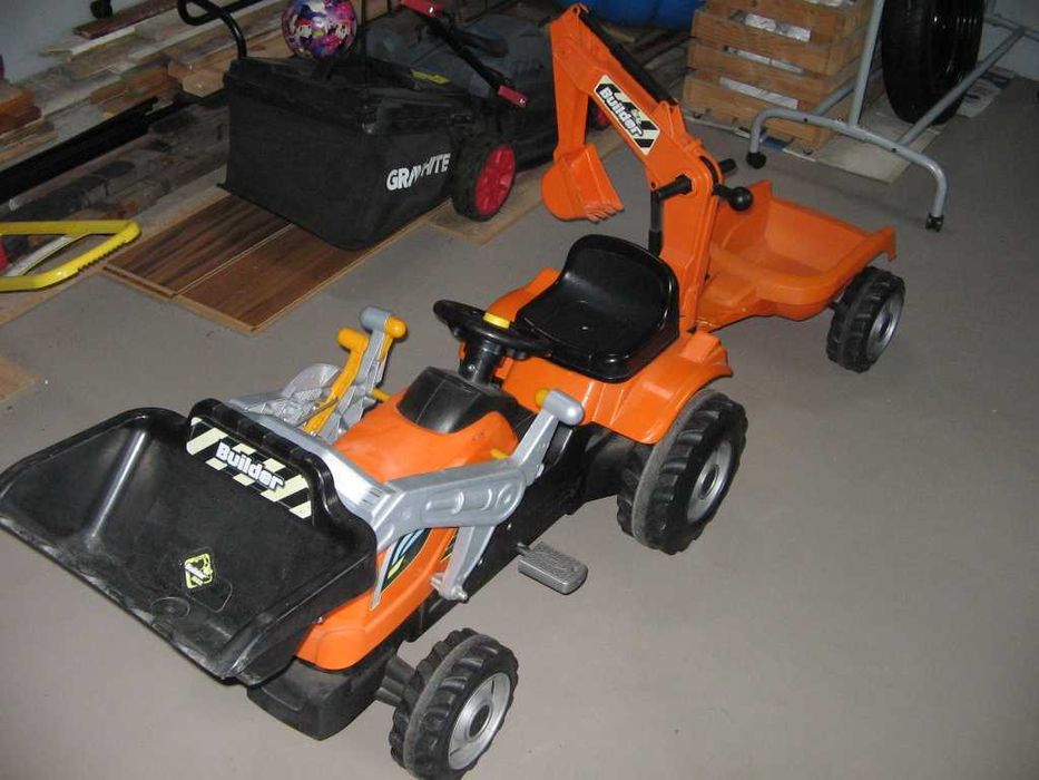 Traktor , koparka, ładowarka na pedały