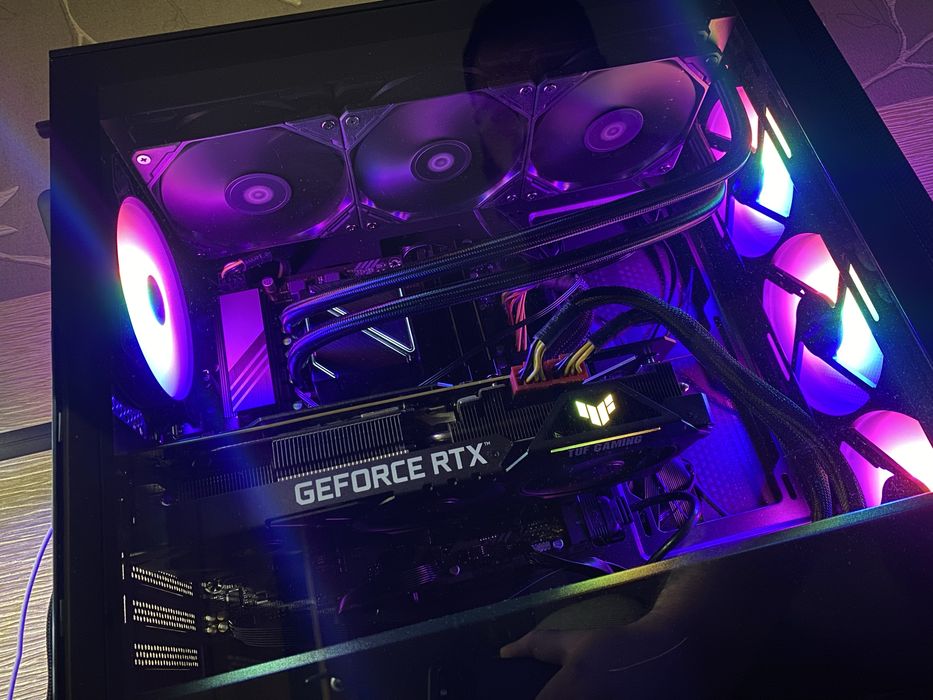 Игровой компьютер AM5 Nvidia 3080TI 32gb Razyn 7700 Водянка