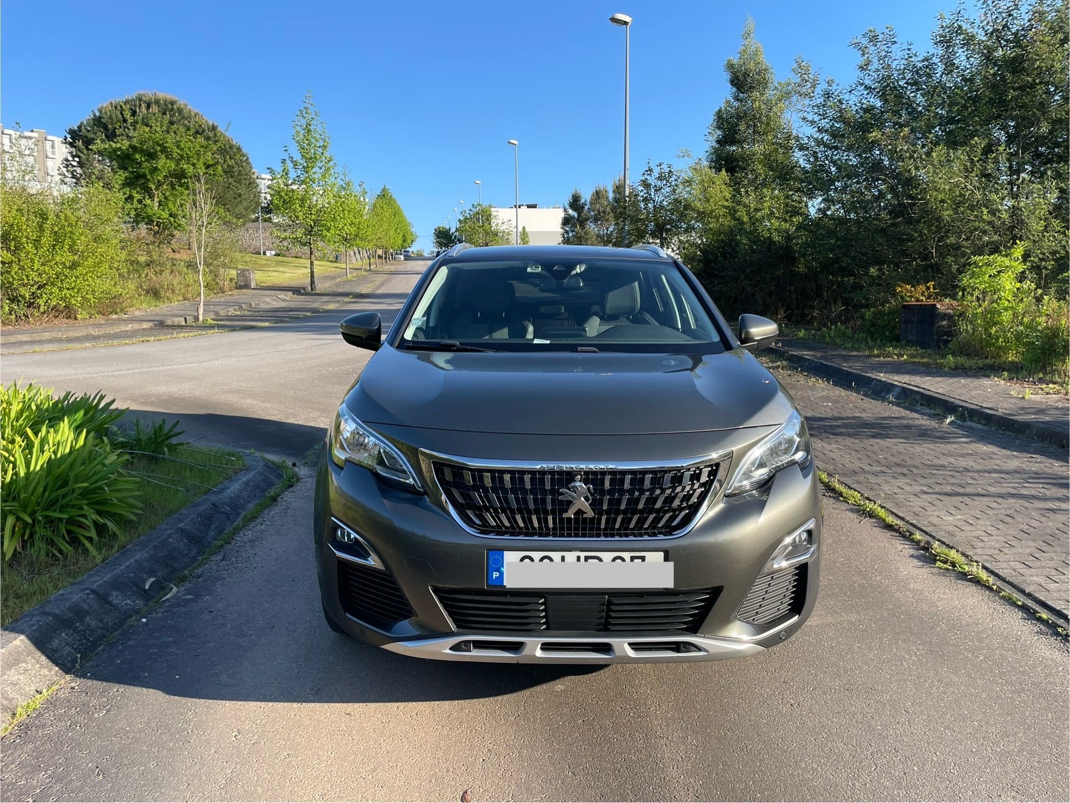 Peugeot 3008 Allure 1.5 BlueHDi Diesel – Excelente estado