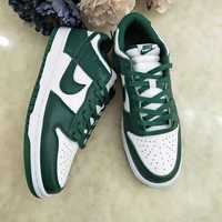 The Nike Dunk Low ‘Varsity Green’ 40.5