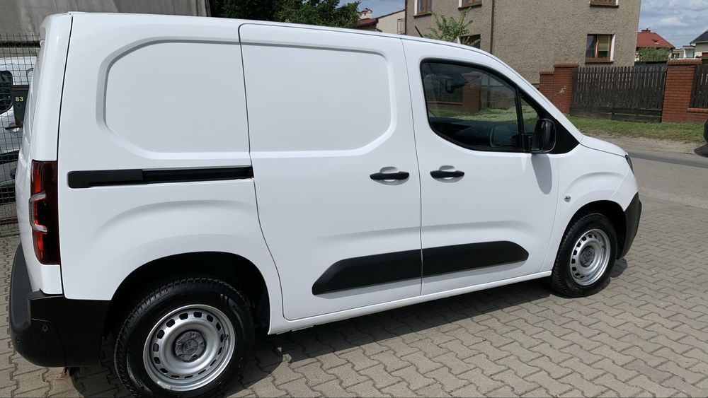 Citroën Berlingo Van 1.5 BlueHDi 102 KM – STAN JAK NOWY