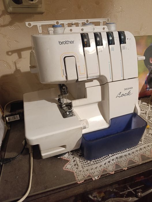 Оверлок Brother 3034d