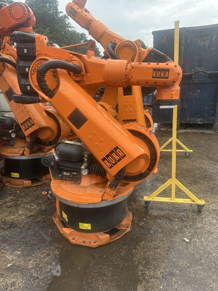 Robot przemysłowy KUKA