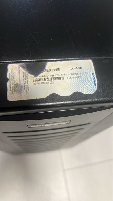 Системний блок з монітором