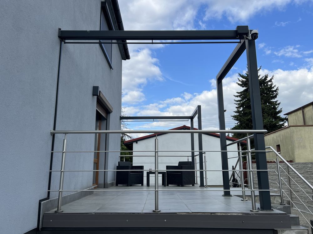 Balustrady / Balustrada / Filary / Taras / Balkon. Ksztalt litery L