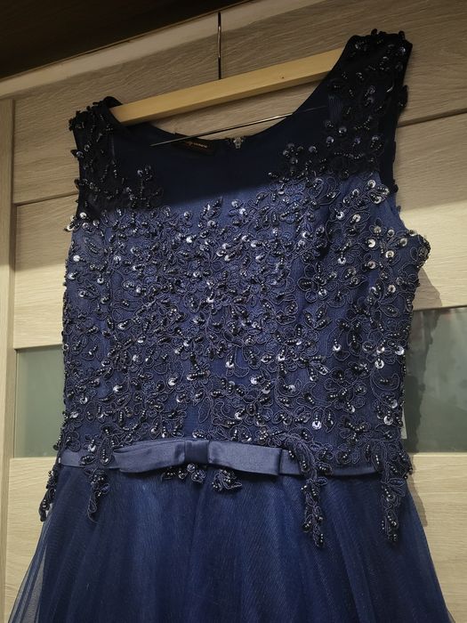 Sukienka maxi na bal/studniówkę