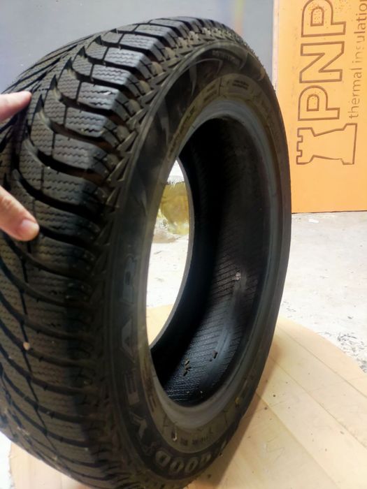Зимова гума  Goodyear UltraGrip Ice+ 205/55 R16 91T (ціна за 1шт)