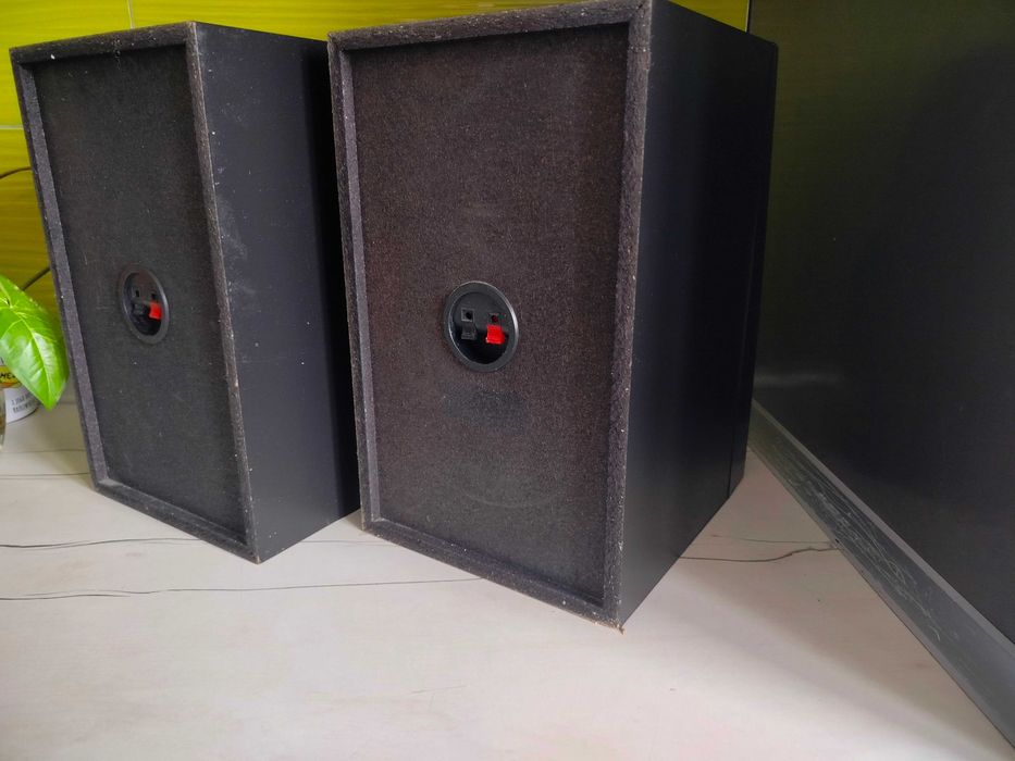 sprzedam kolumny Sony spora moc 100W/6ohm