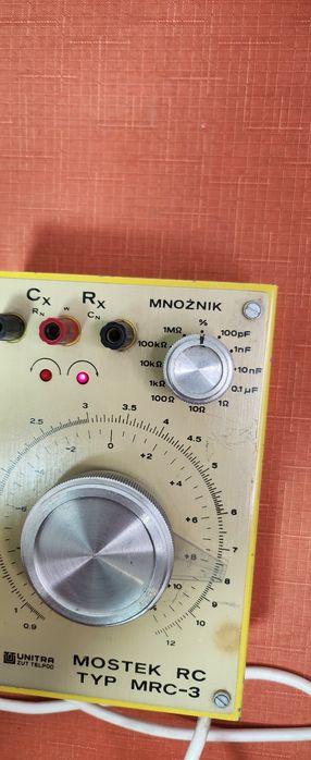 Urządzenie elektryczne Mostek RC typu MRC-3