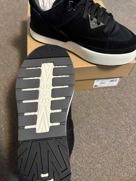 UGG 47 Оригинал Новые Кожаные Кроссовки Ботинки Черные США Деми Зима