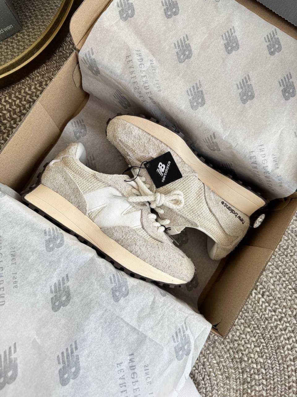 Жіночі кросівки New Balance 327 бежеві (36 37 38 39 40) Нью Баланс
