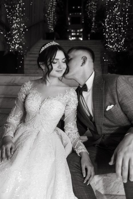 Королівська весільна сукня