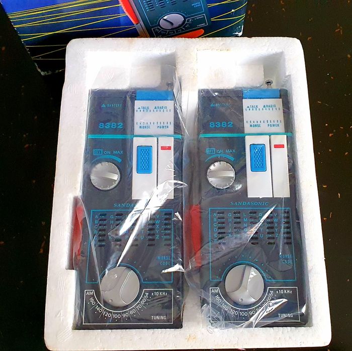 Walkie-Talkie Vintage SANDASONIC - Nunca utilizado.