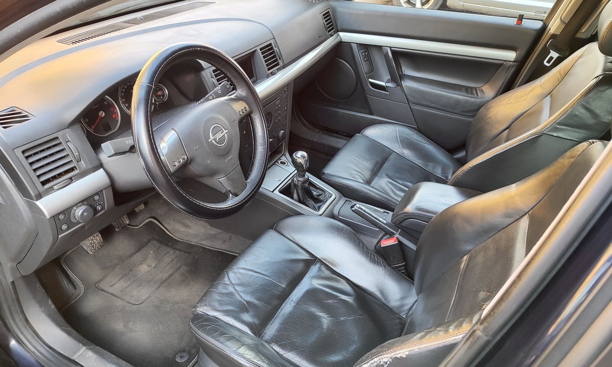 Opel Vectra C GTS 1.8 122