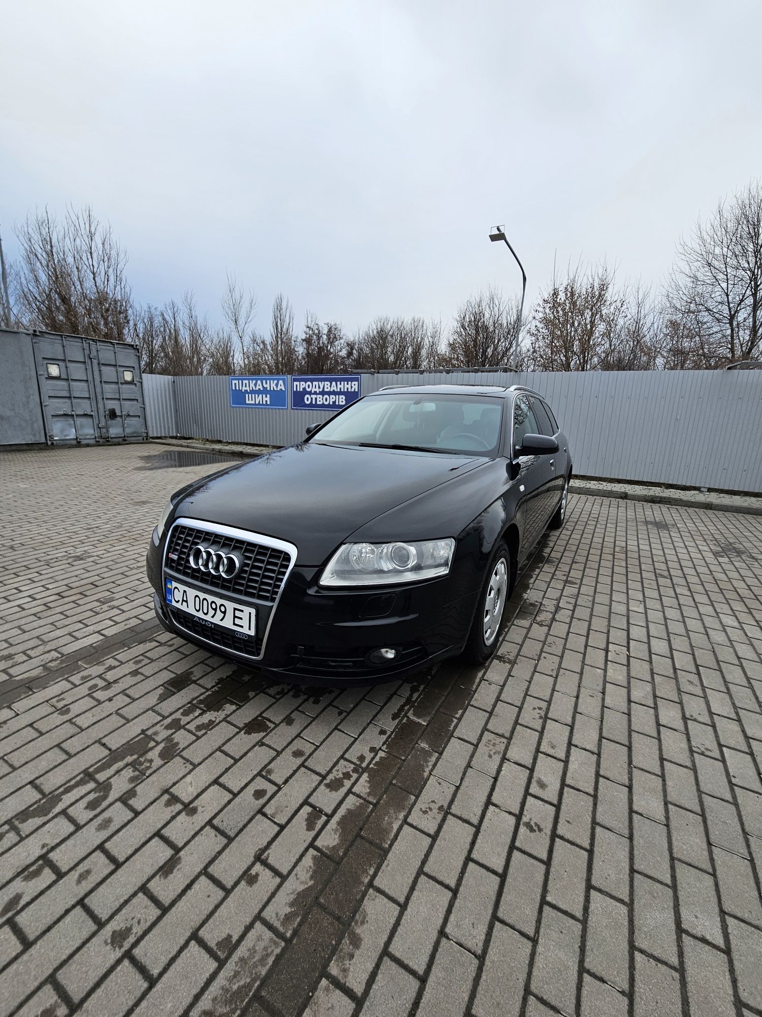 Продам AUDI A6 C6