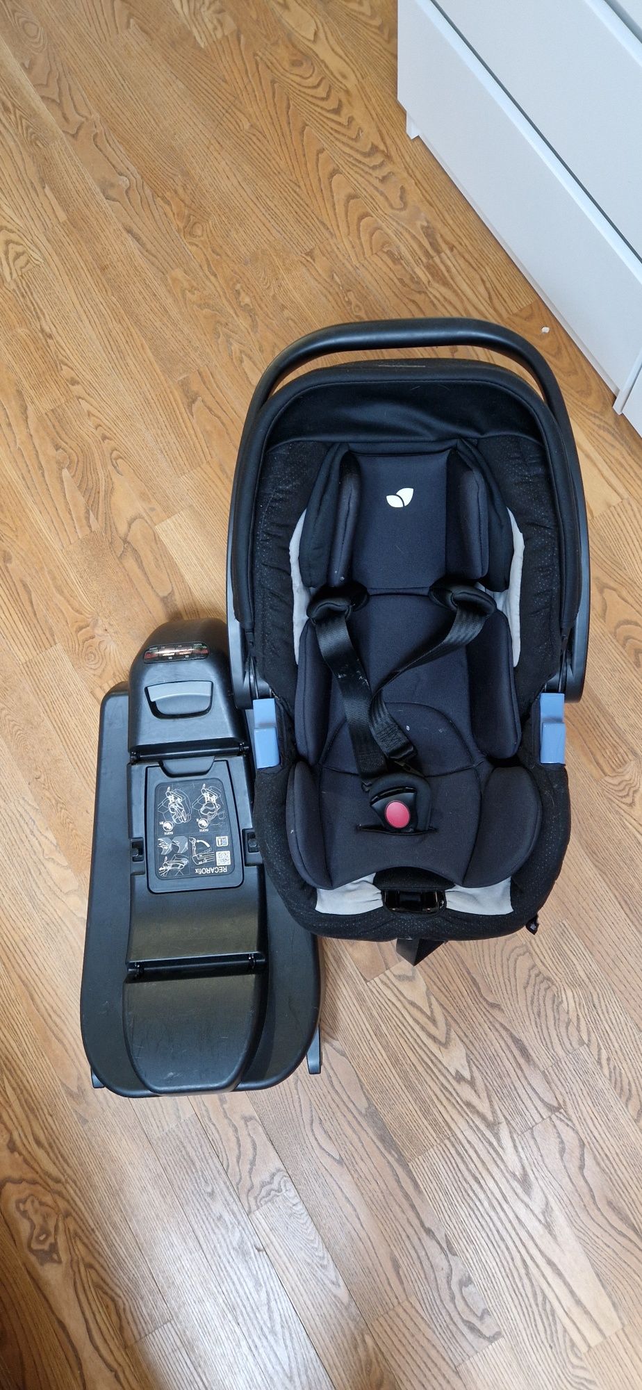 Fotelik Nosidlo z bazą RECARO 0-13