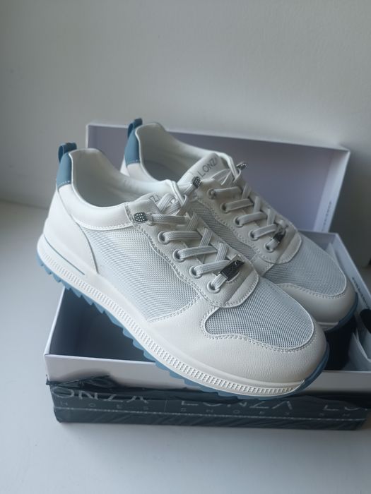 Кросівки Lonza 39р