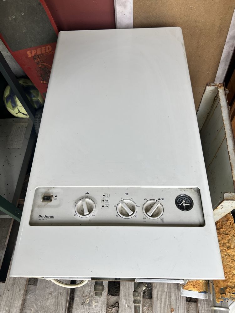 Buderus kociol gazowy dwufunkcyjny 25kw  Turbo