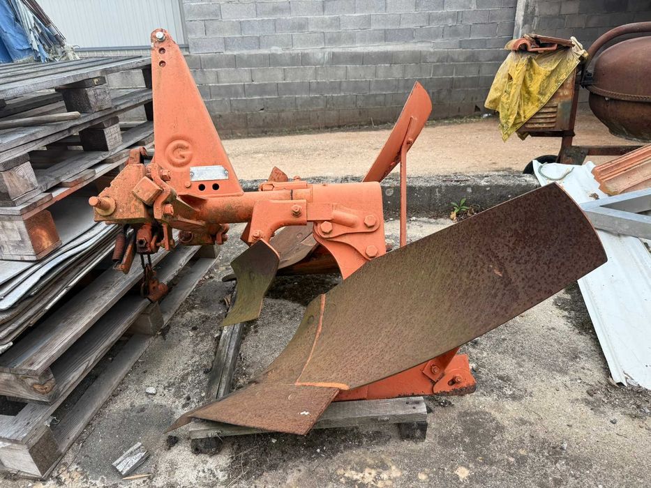 Charrua Galucho 10/12 como nova com os bicos ainda de origem