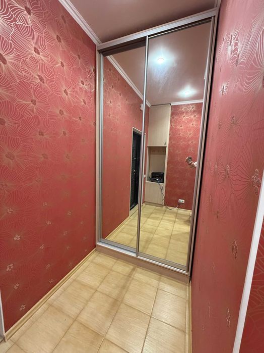 54м ЕВРОДВУШКА!Кухня-студия 30 м +спальня 13 /Близость Центра