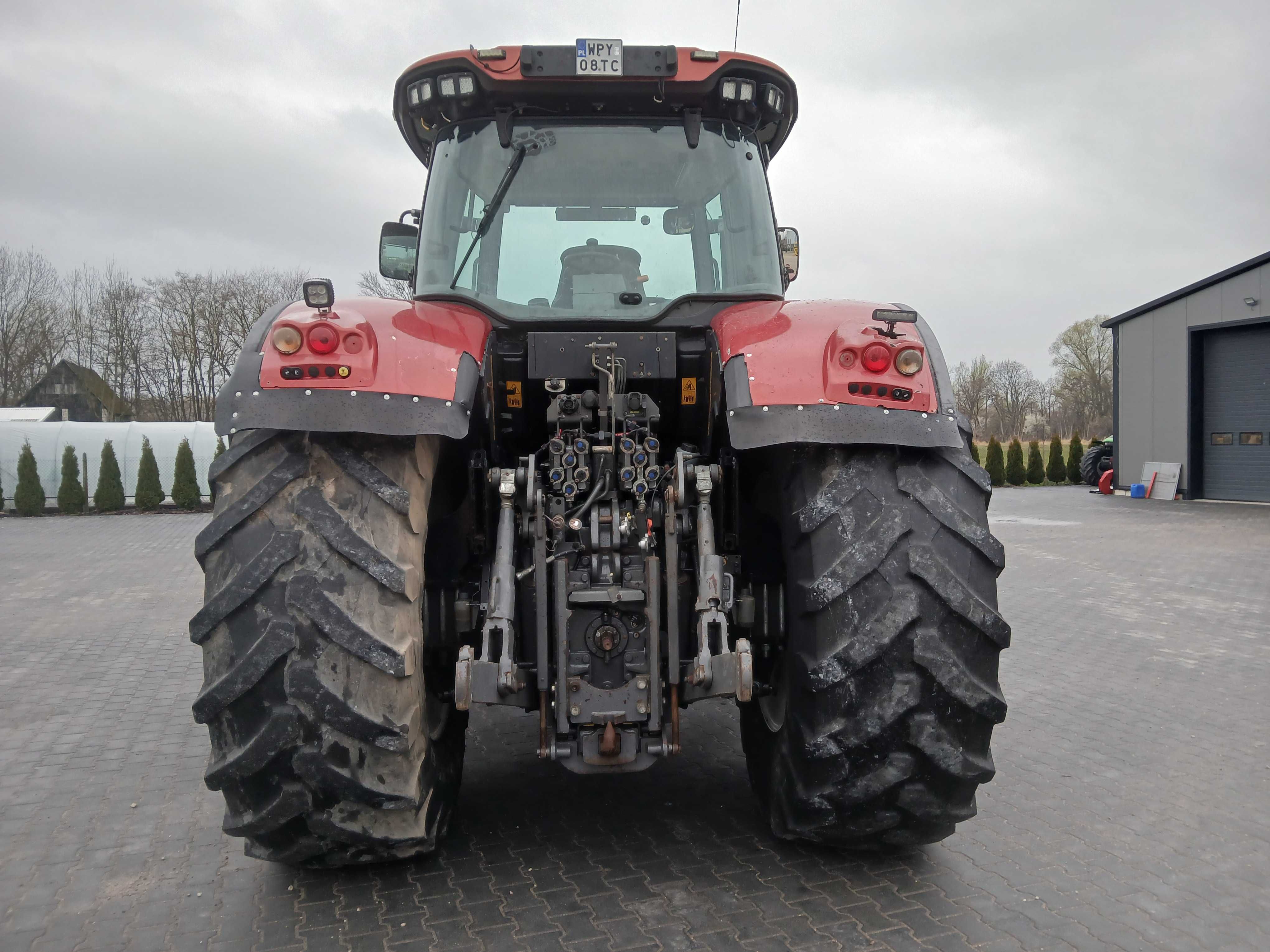 Ciągnik rolniczy VALTRA S352