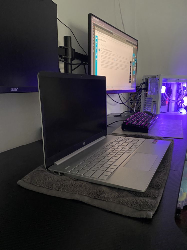 Portatil HP AMD Ryzen 5