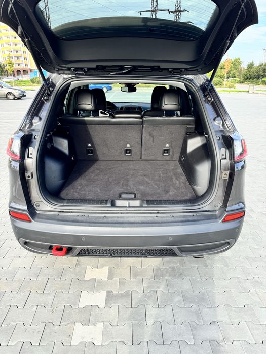 Jeep Cherokee Trailhawk 2021 року