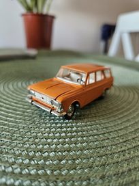 Moskvitch 427 A4 1/43 CCCP