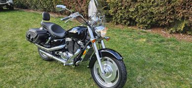 Honda Shadow Sabre 1100