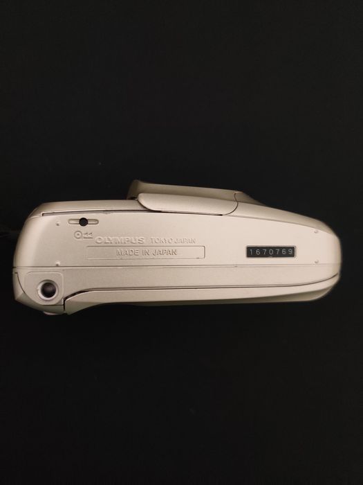 Olympys Mju Zoom 70 Deluxe