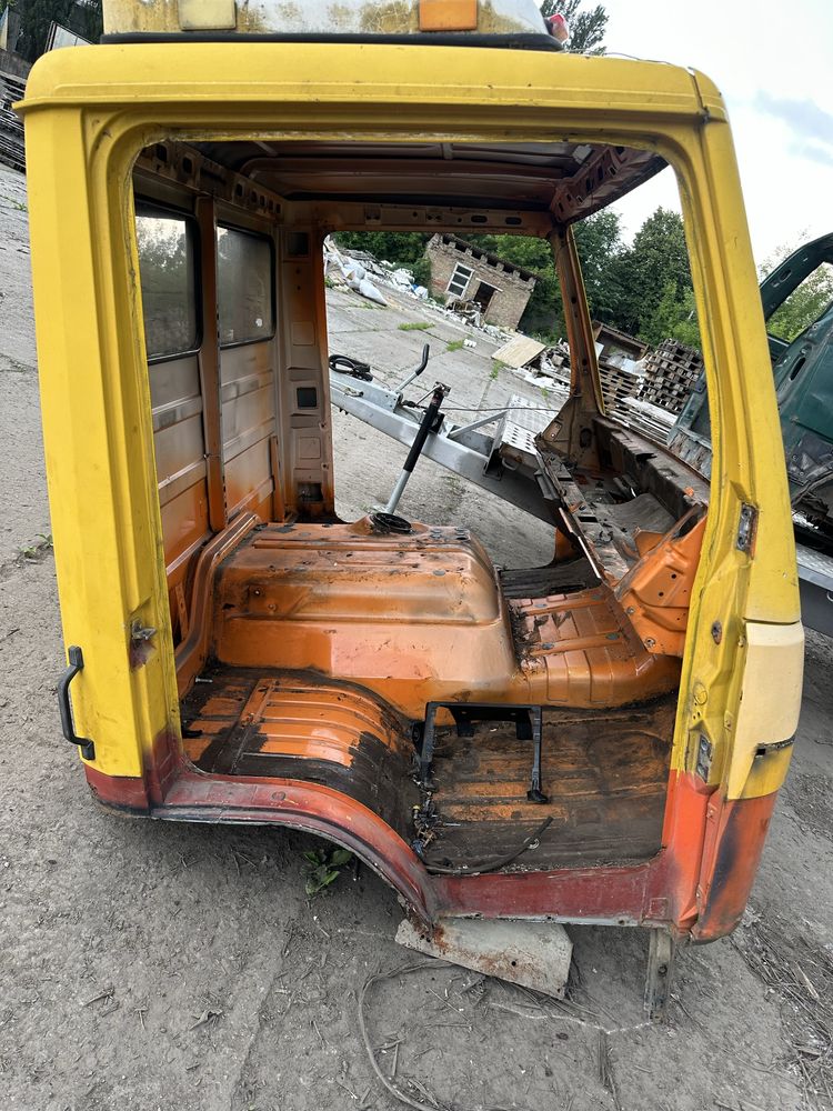 Кабина откидная пландека Мерседес LN2 LK Рекс 609 709 809 811 814
