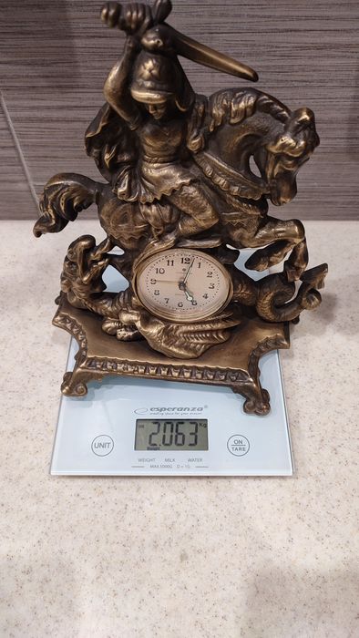 Zegar Św Jerzy Mosiądz.