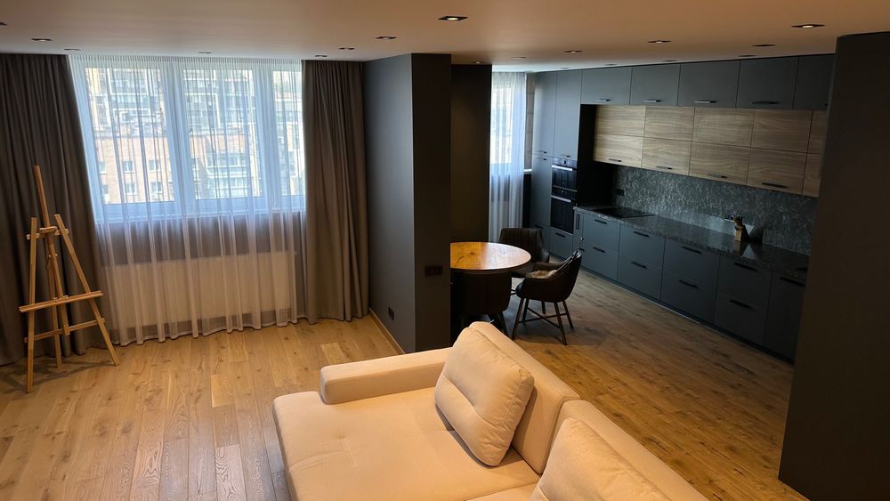 Дворівнева квартира 4-х квартира Вишгород, Набережна, з ремонтом