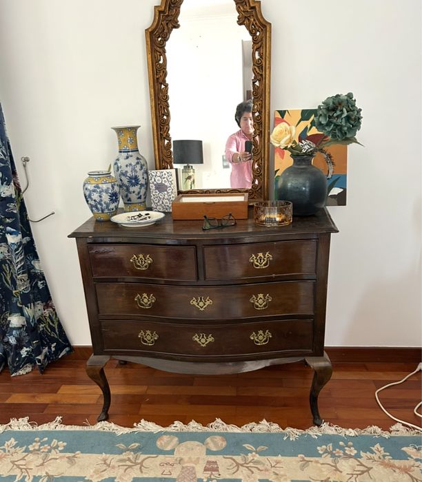 Comoda de Antiquario e diversos (conjunto estante, comoda e vaso)