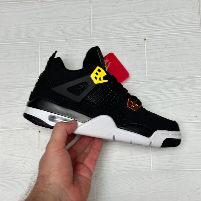 Кросівки nike air jordan 4