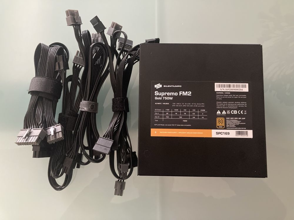 Zasilacz SilentiumPC Supremo FM2 Gold 750 W