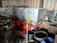 Rozsiewacz Abra N004/4 1000l, siewnik, rozsiewacz, prasa, gruber
