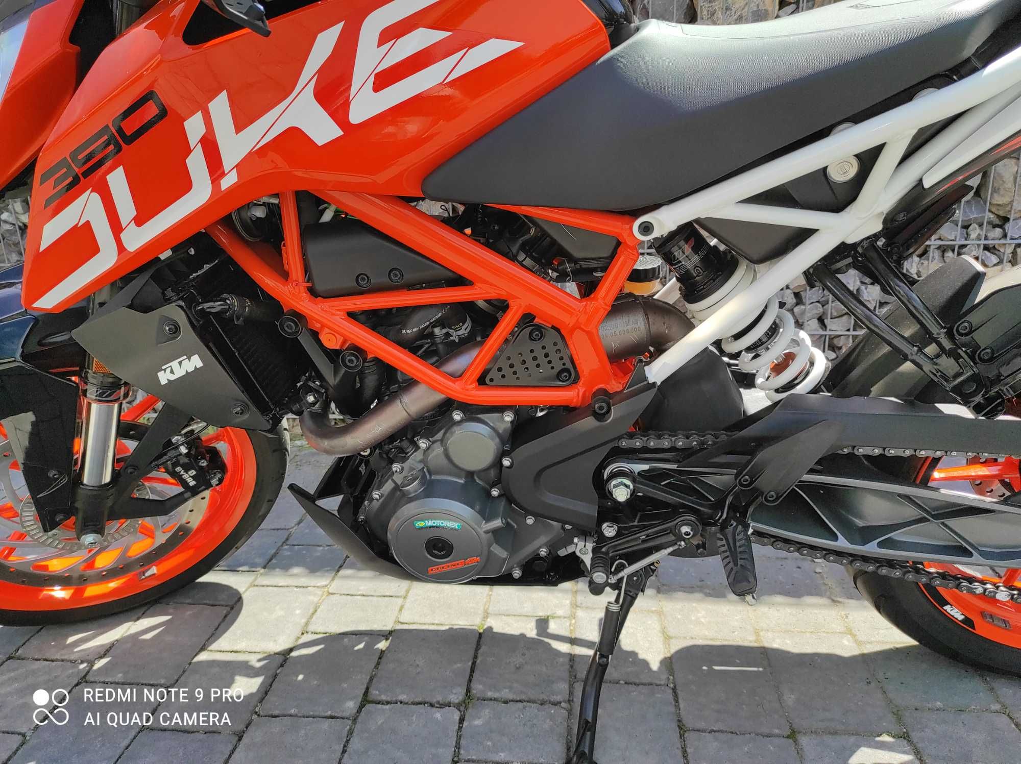 KTM DUKE 390 - 650 Km - jak nowy