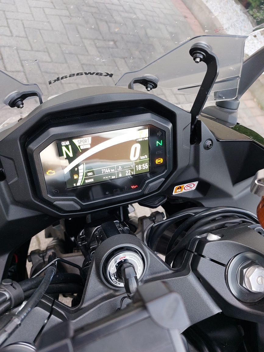 Kawasaki z1000sx ninja