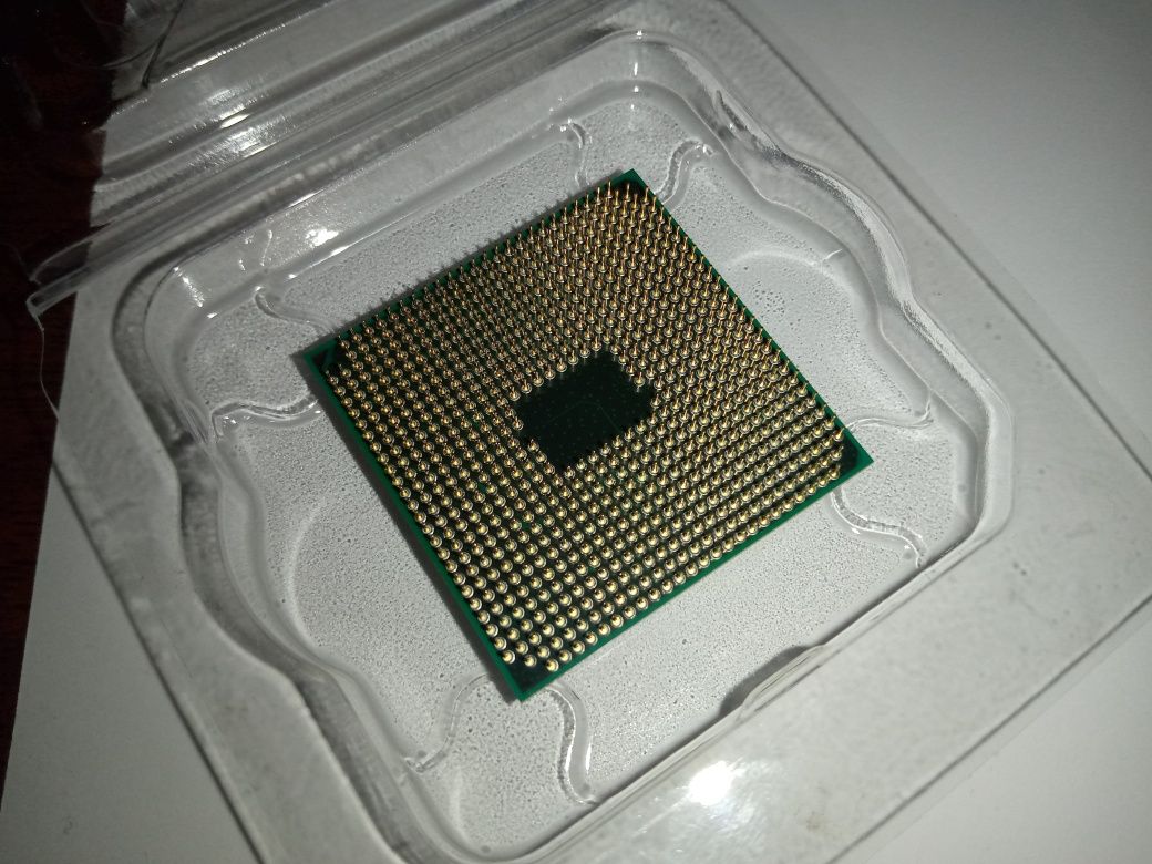 AMD Sempron X2 2650, AM1 | Pentium G4400, 1150 | Athlon 2 X2 215, AM3